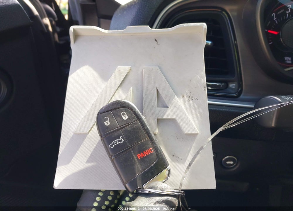 2018 DODGE CHALLENGER VIN: 2C3CDZAG9JH131625