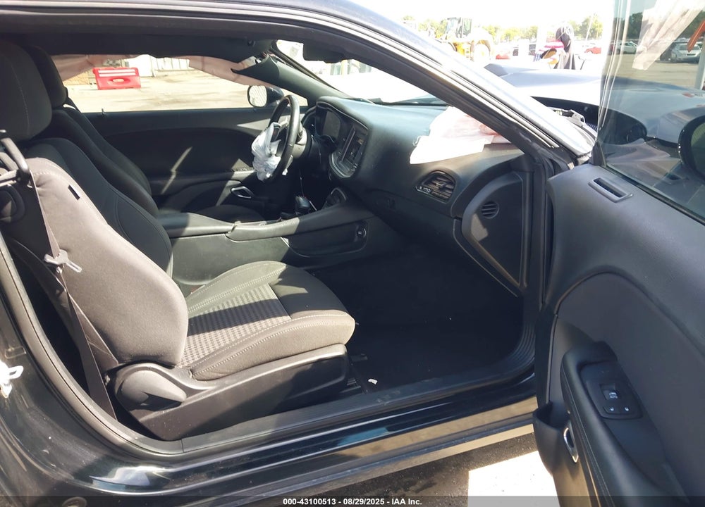 2018 DODGE CHALLENGER VIN: 2C3CDZAG9JH131625
