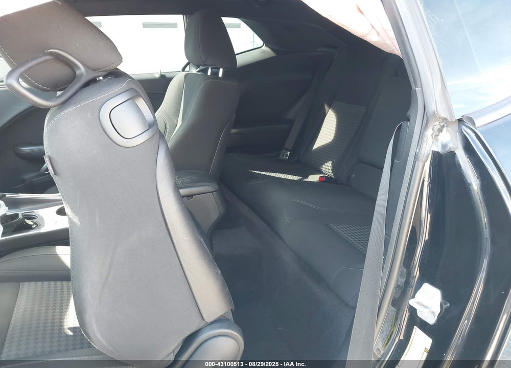 2018 DODGE CHALLENGER VIN: 2C3CDZAG9JH131625