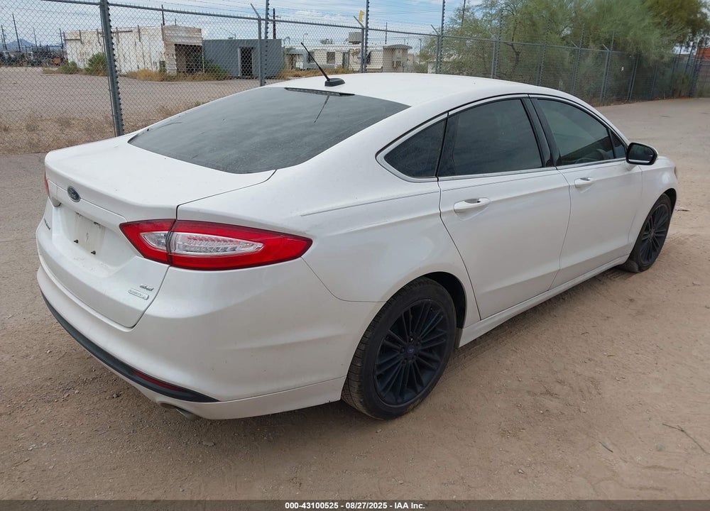 2015 FORD FUSION SE VIN: 3FA6P0HD0FR113524