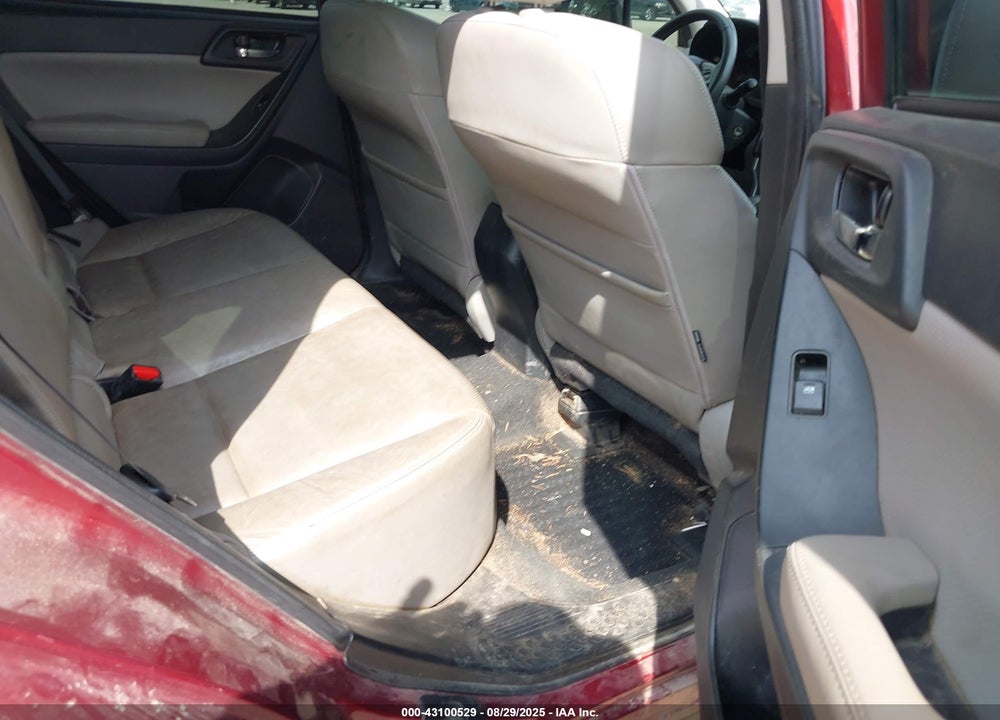 2015 SUBARU FORESTER VIN: JF2SJAHC4FH810723
