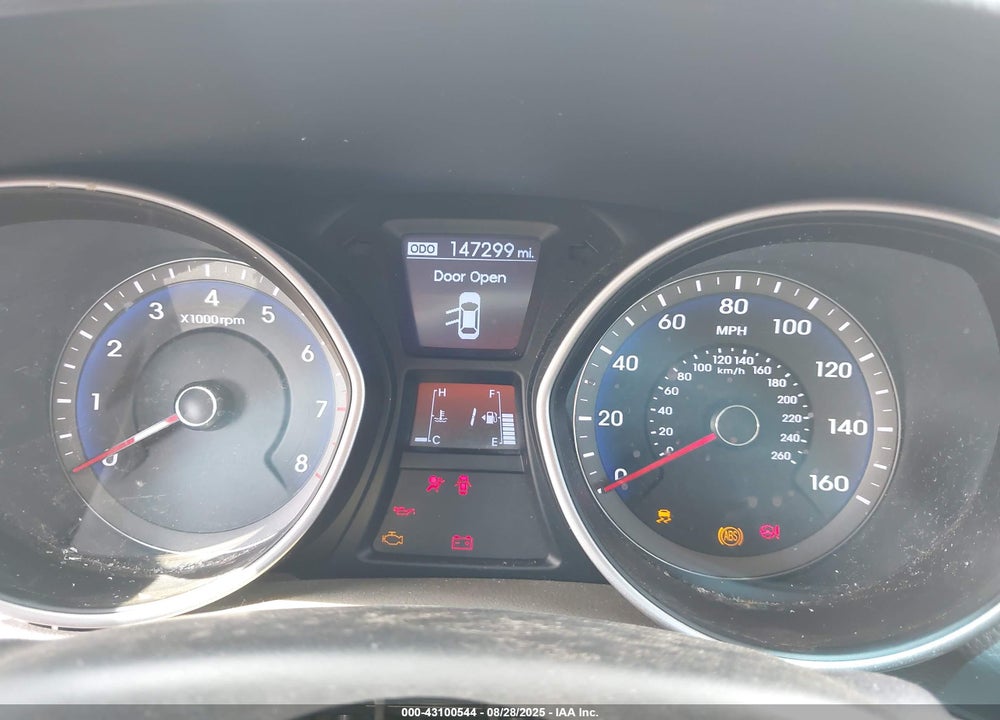 2013 HYUNDAI ELANTRA VIN: KMHD35LE3DU079204