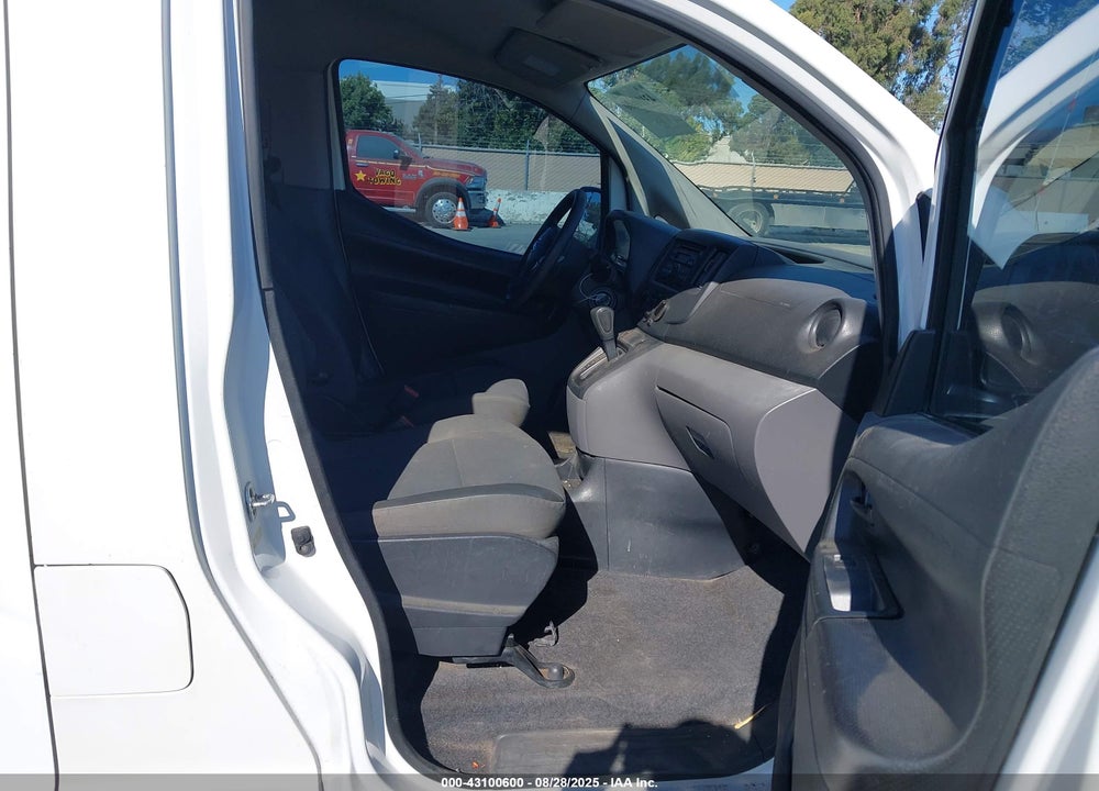 2013 NISSAN NV200 S VIN: 3N6CM0KN9DK696105