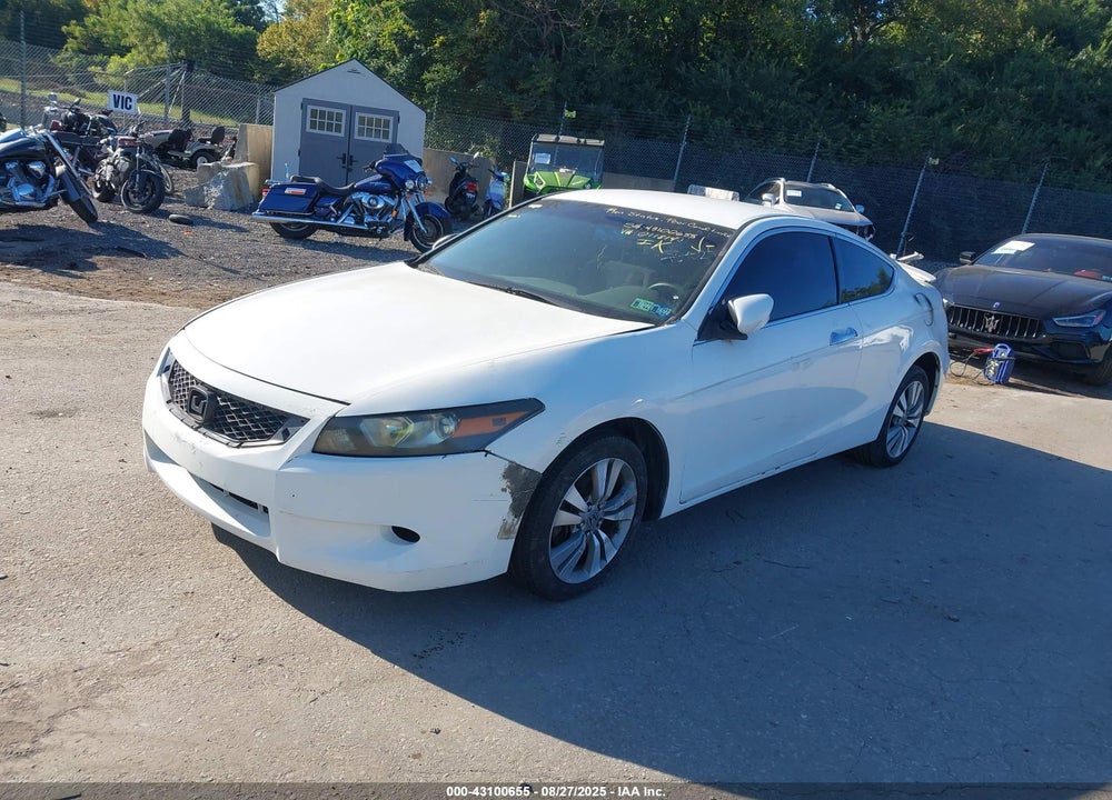 2010 HONDA ACCORD VIN: 1HGCS1B36AA011814