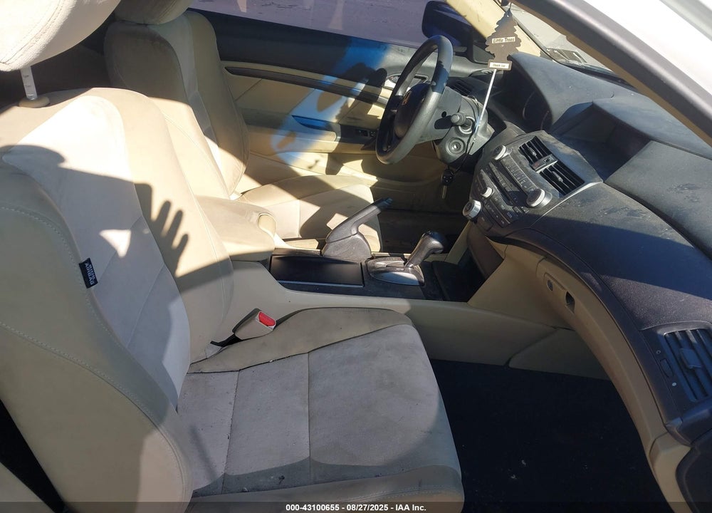 2010 HONDA ACCORD VIN: 1HGCS1B36AA011814