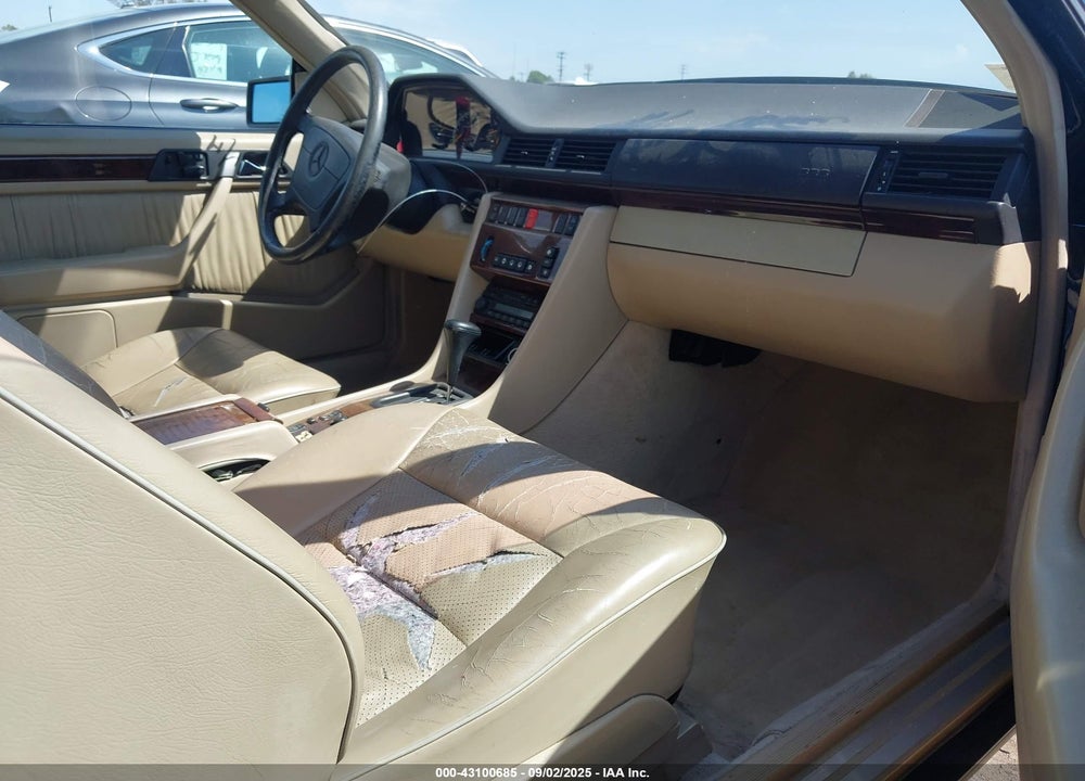 1995 MERCEDES-BENZ E 320 VIN: WDBEA66EXSC279188