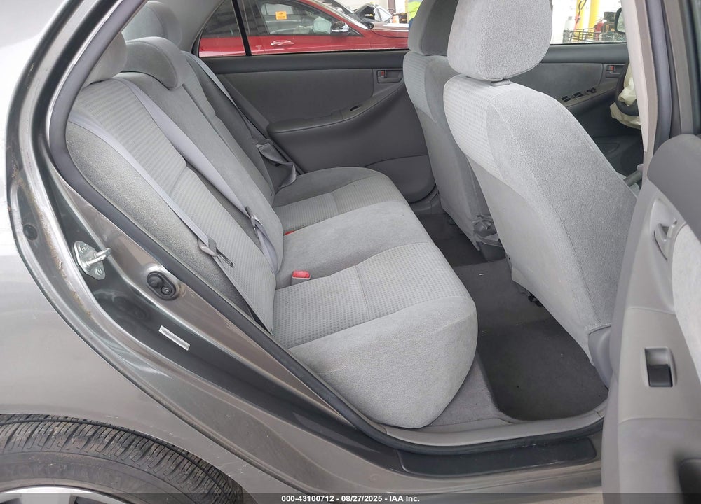 2007 TOYOTA COROLLA CE VIN: 1NXBR32EX7Z819640