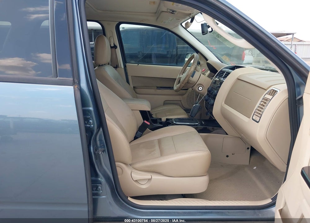 2012 FORD ESCAPE VIN: 1FMCU0EG8CKB53611