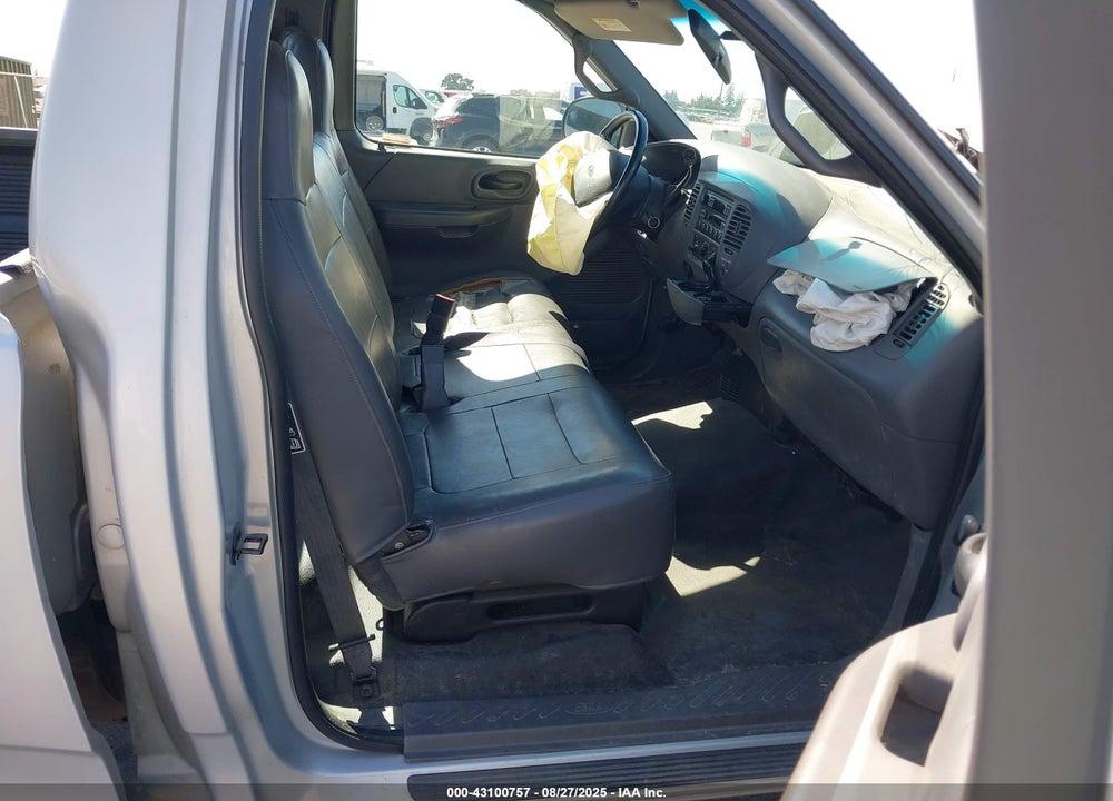 2001 FORD F-150 XL/XLT VIN: 1FTZF17261NB12759
