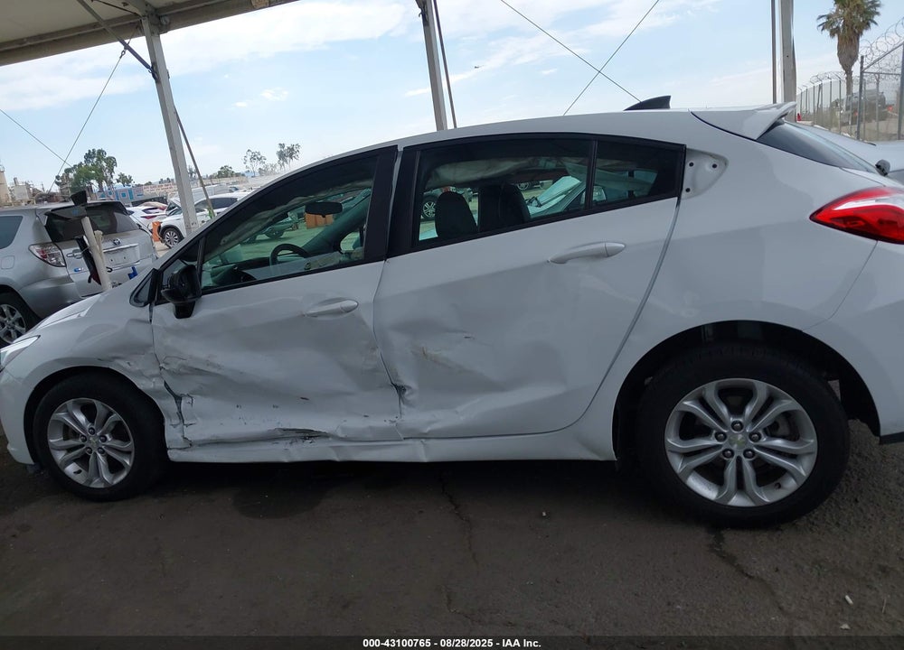 2019 CHEVROLET CRUZE VIN: 3G1BC6SM1KS546877