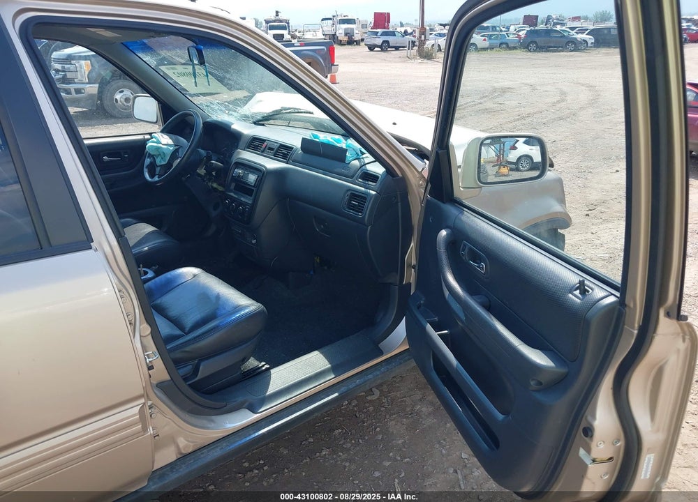 2000 HONDA CR-V SPECIAL EDITION VIN: JHLRD1874YC052456