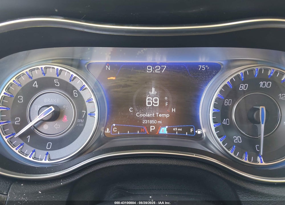 2015 CHRYSLER 300 LIMITED VIN: 2C3CCAAG7FH903888