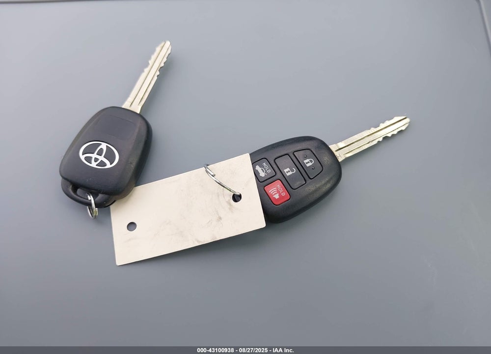 2014 TOYOTA COROLLA VIN: 2T1BURHE7EC133305