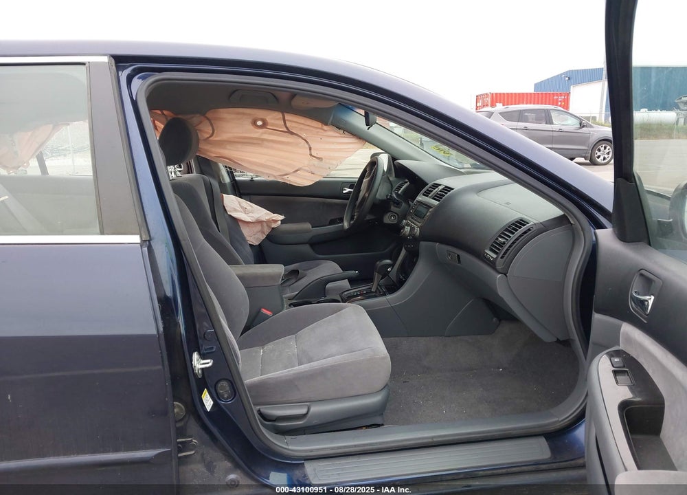 2007 HONDA ACCORD 2.4 SE VIN: JHMCM563X7C010851