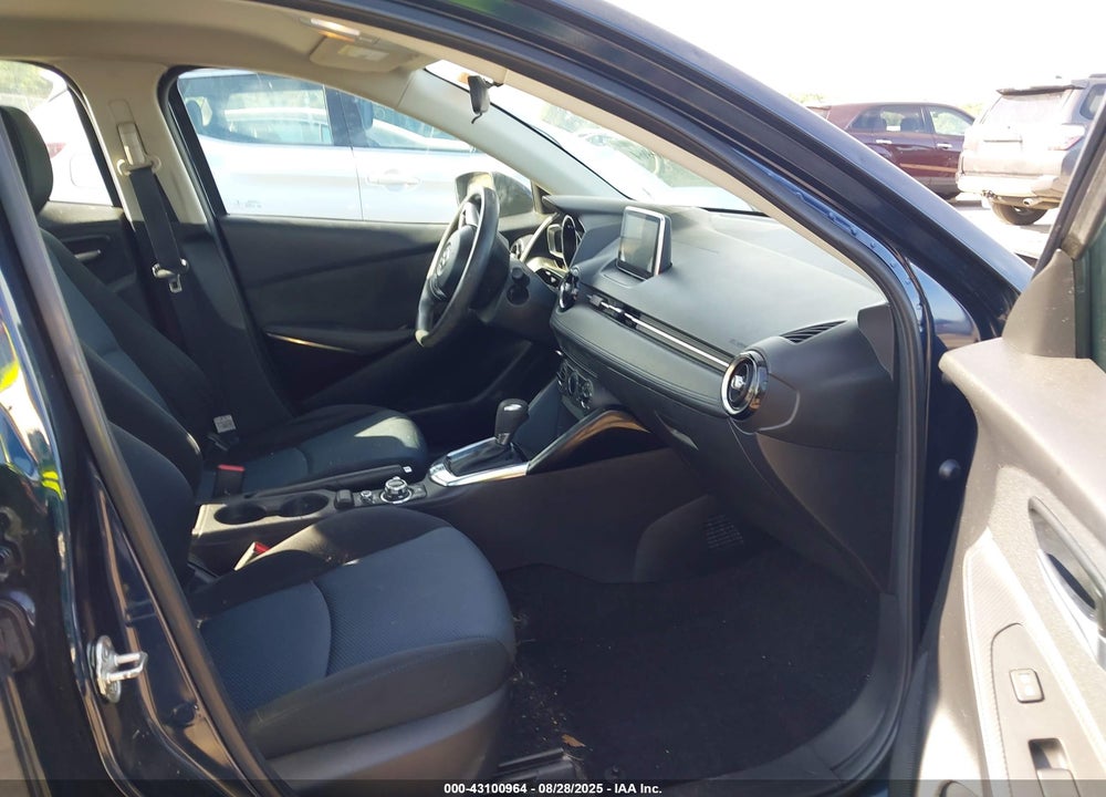 2016 SCION IA VIN: 3MYDLBZV0GY102869