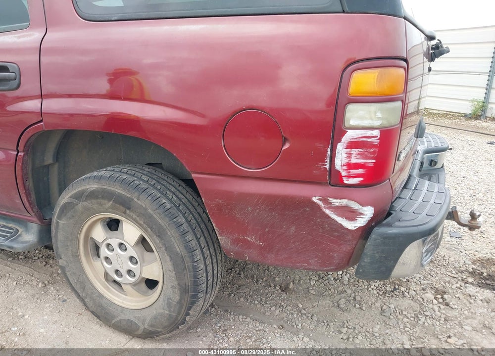 2003 CHEVROLET TAHOE LS VIN: 1GNEC13V93J192602