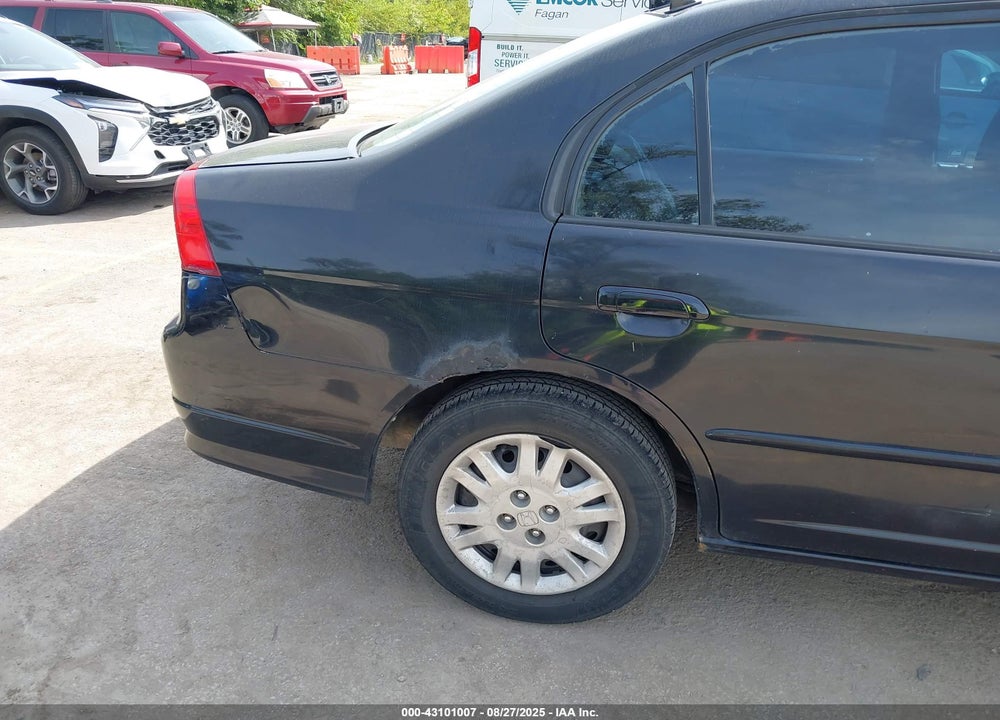 2005 HONDA CIVIC LX VIN: 2HGES16635H627104