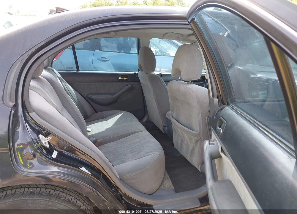 2005 HONDA CIVIC LX VIN: 2HGES16635H627104
