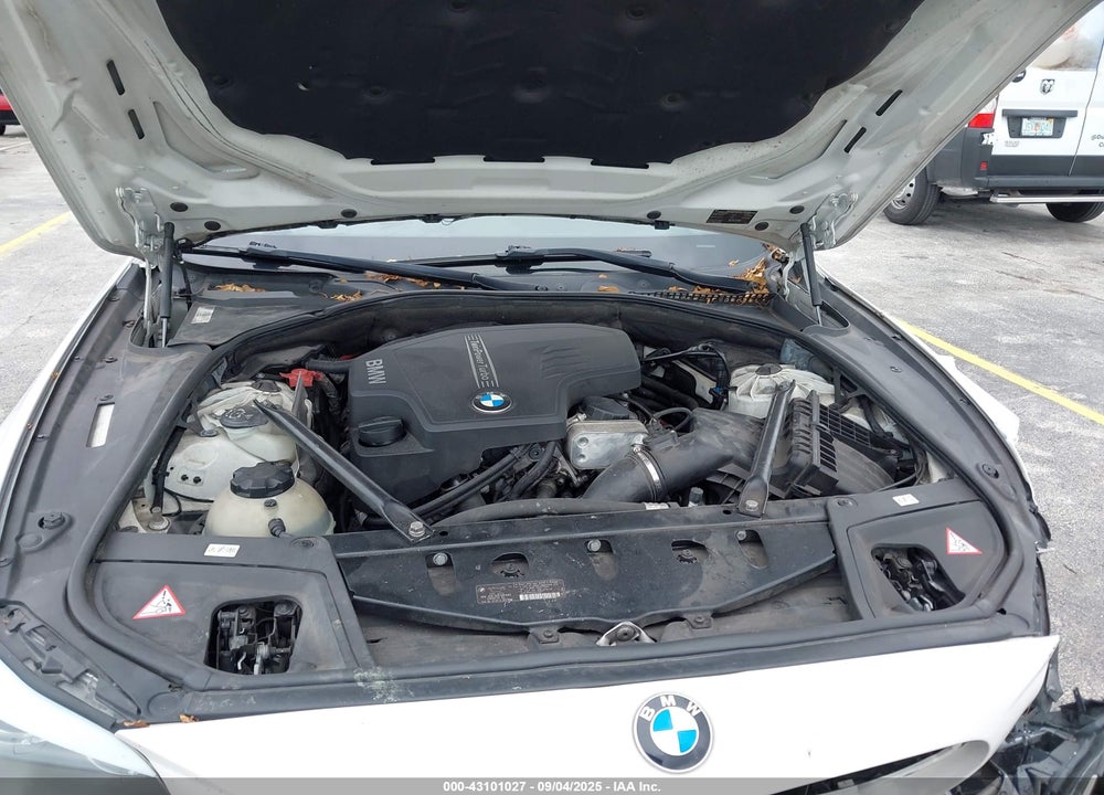 2013 BMW 5 SERIES VIN: WBAXG5C50DDY37857