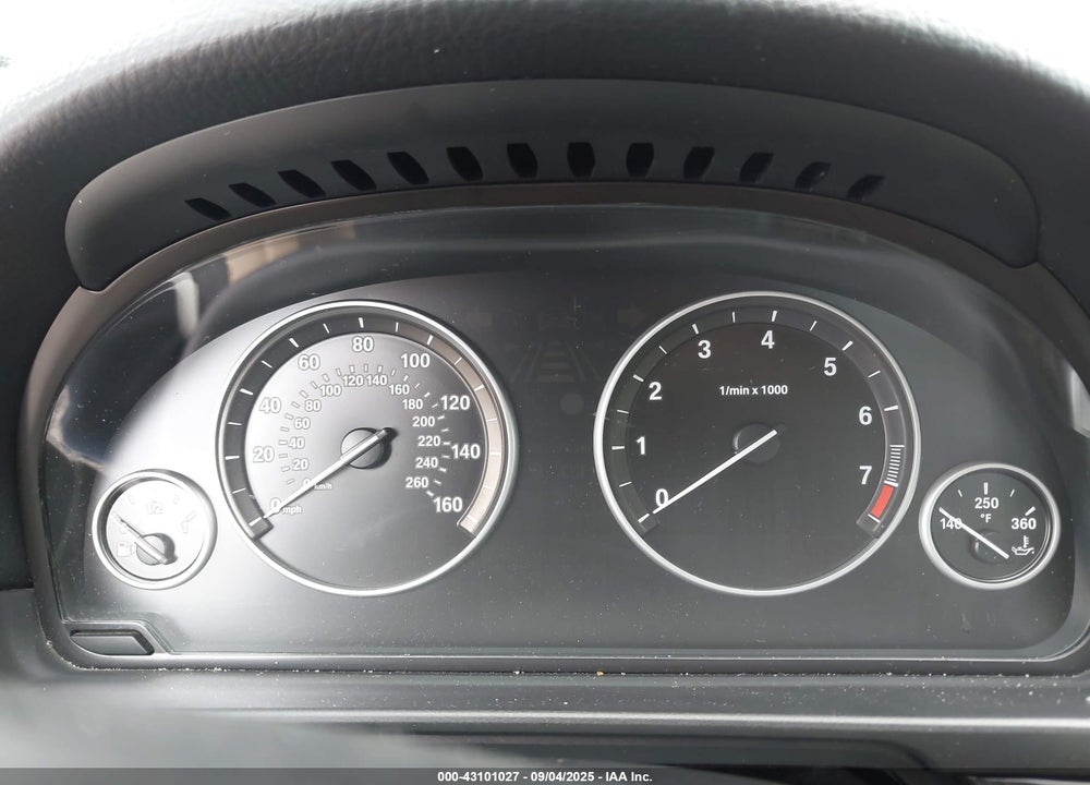 2013 BMW 5 SERIES VIN: WBAXG5C50DDY37857