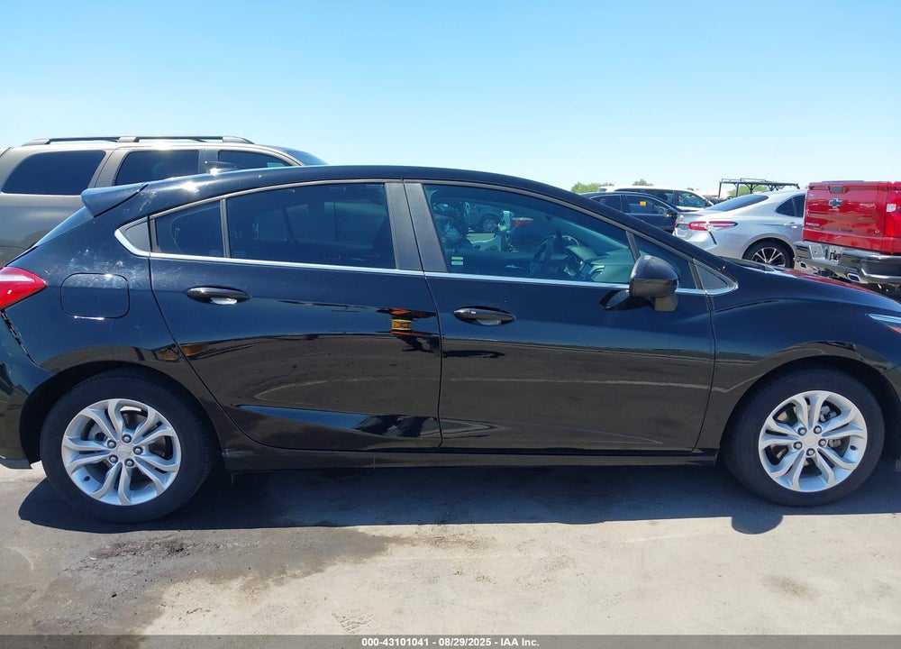 2019 CHEVROLET CRUZE LT VIN: 3G1BE6SM3KS610962