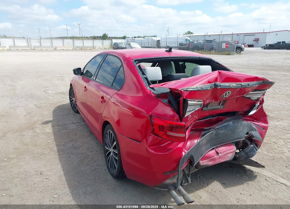 2015 VOLKSWAGEN JETTA VIN: 3VWD17AJXFM400391