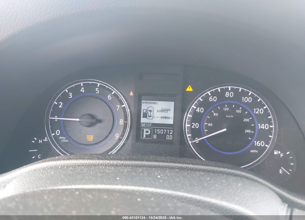 2015 INFINITI Q40 VIN: JN1CV6APXFM500913