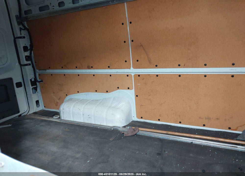 2014 NISSAN NV CARGO NV2500 HD VIN: 1N6AF0LY3EN110892