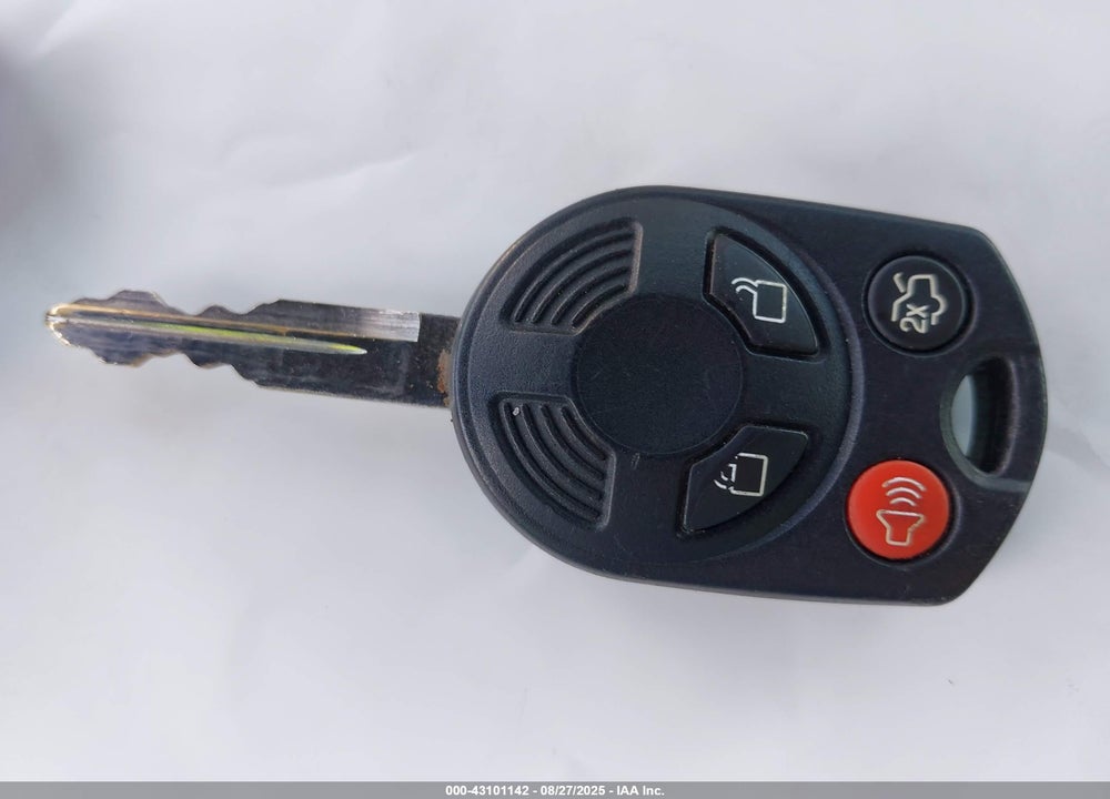 2012 FORD ESCAPE VIN: 1FMCU0D77CKC67052