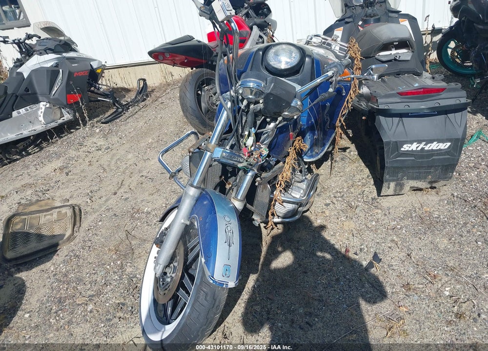 1982 HONDA GL1100 VIN: 1HFSC0203CA209718