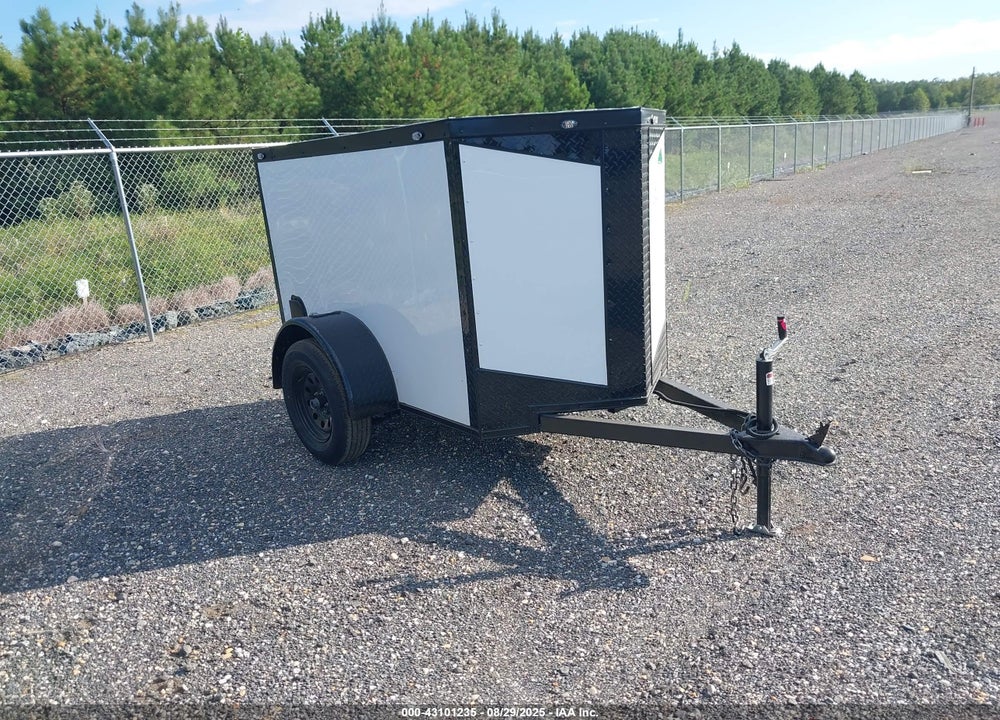 2025 J AND C TRAILERS INC ENCLOSED TRAILER VIN: 1J9BE0610SD498808