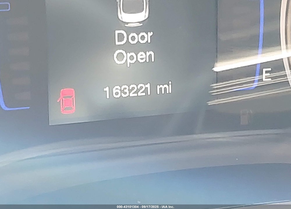 2015 CHRYSLER 200 LIMITED VIN: 1C3CCCAB5FN678037