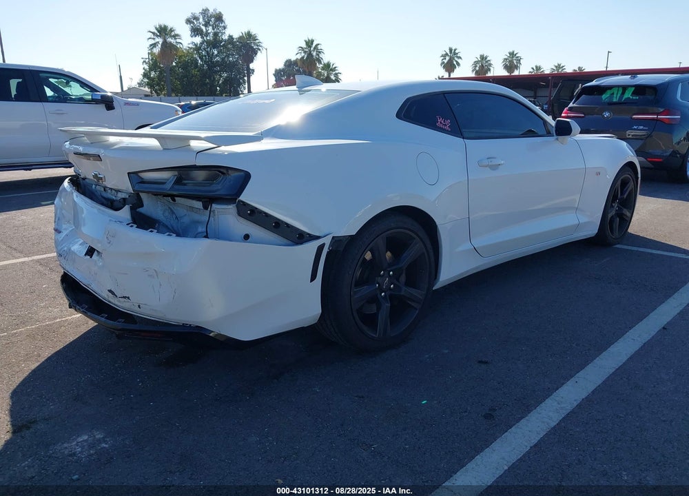 2018 CHEVROLET CAMARO VIN: 1G1FF1R73J0190658