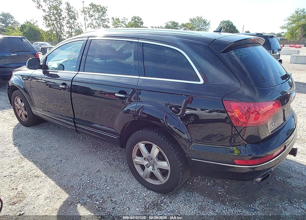 2015 AUDI Q7 VIN: WA1CGAFE9FD022544