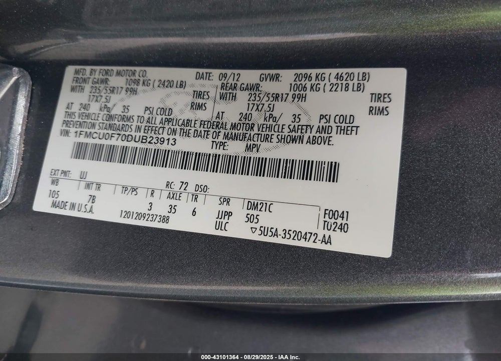 2013 FORD ESCAPE S VIN: 1FMCU0F70DUB23913