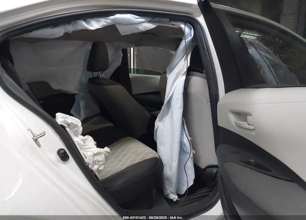 2024 TOYOTA COROLLA VIN: JTDBCMFE5R3039303