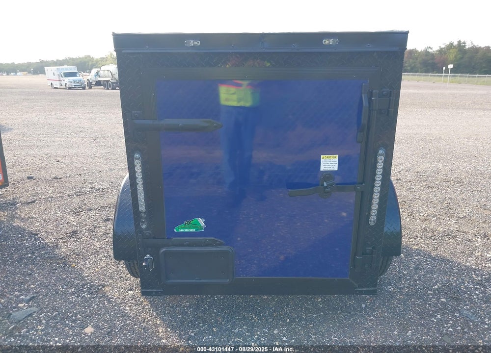 2025 J AND C TRAILERS INC ENCLOSED TRAILER VIN: 1J9BE0618SD498491