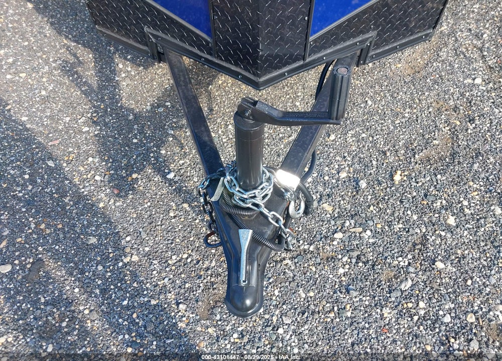 2025 J AND C TRAILERS INC ENCLOSED TRAILER VIN: 1J9BE0618SD498491