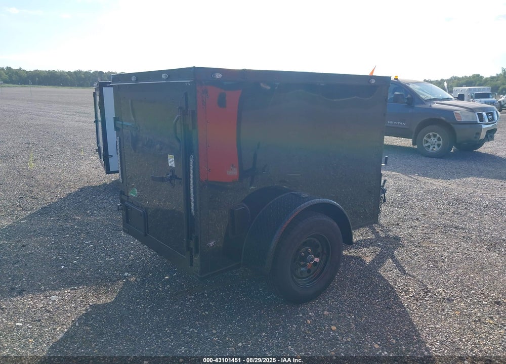 2025 J AND C TRAILERS INC ENCLOSED TRAILER VIN: 1J9BE061XSD498198