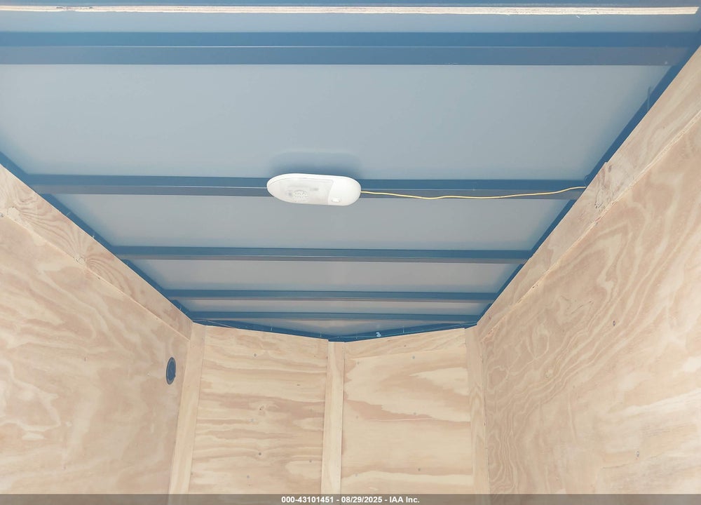 2025 J AND C TRAILERS INC ENCLOSED TRAILER VIN: 1J9BE061XSD498198