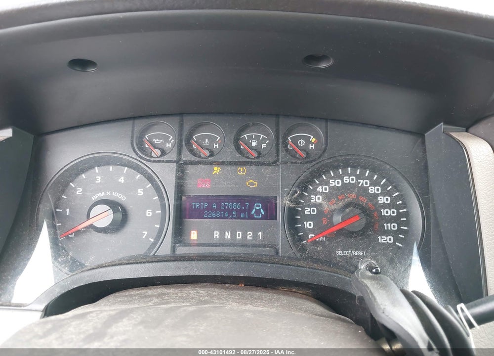 2009 FORD F-150 STX VIN: 1FTRX14W49FA21466