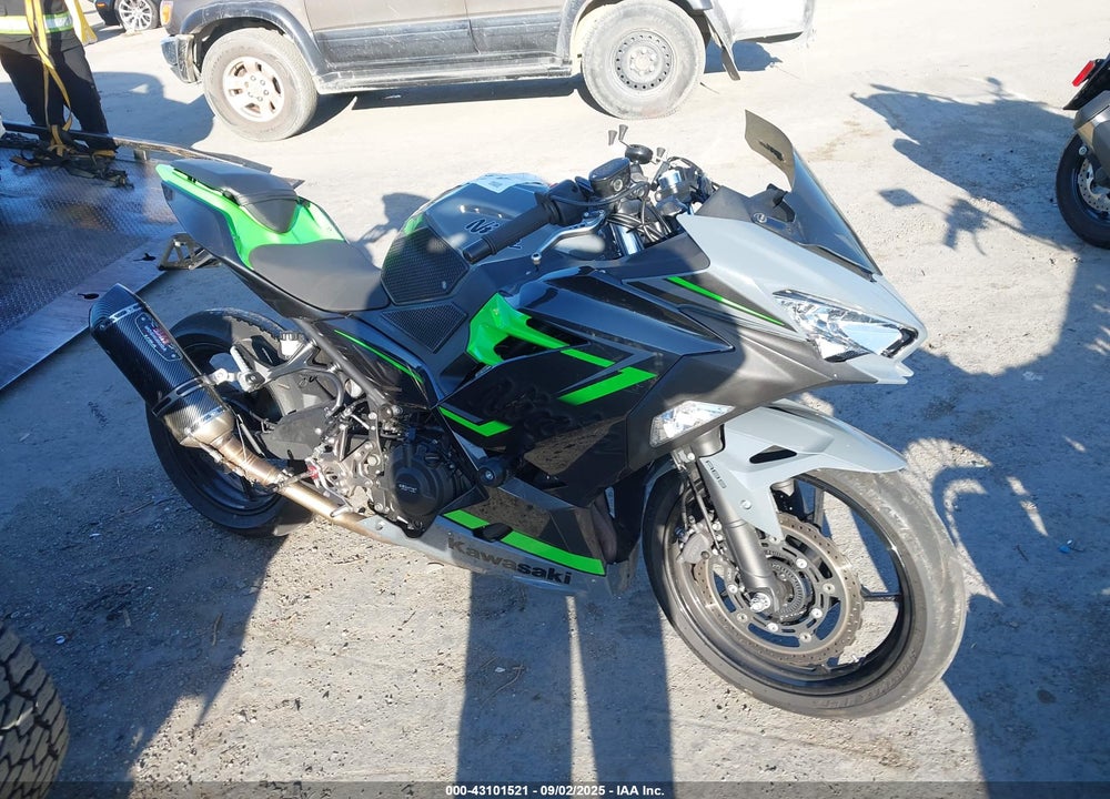 2019 KAWASAKI EX400 VIN: JKAEXKG11KDA26708