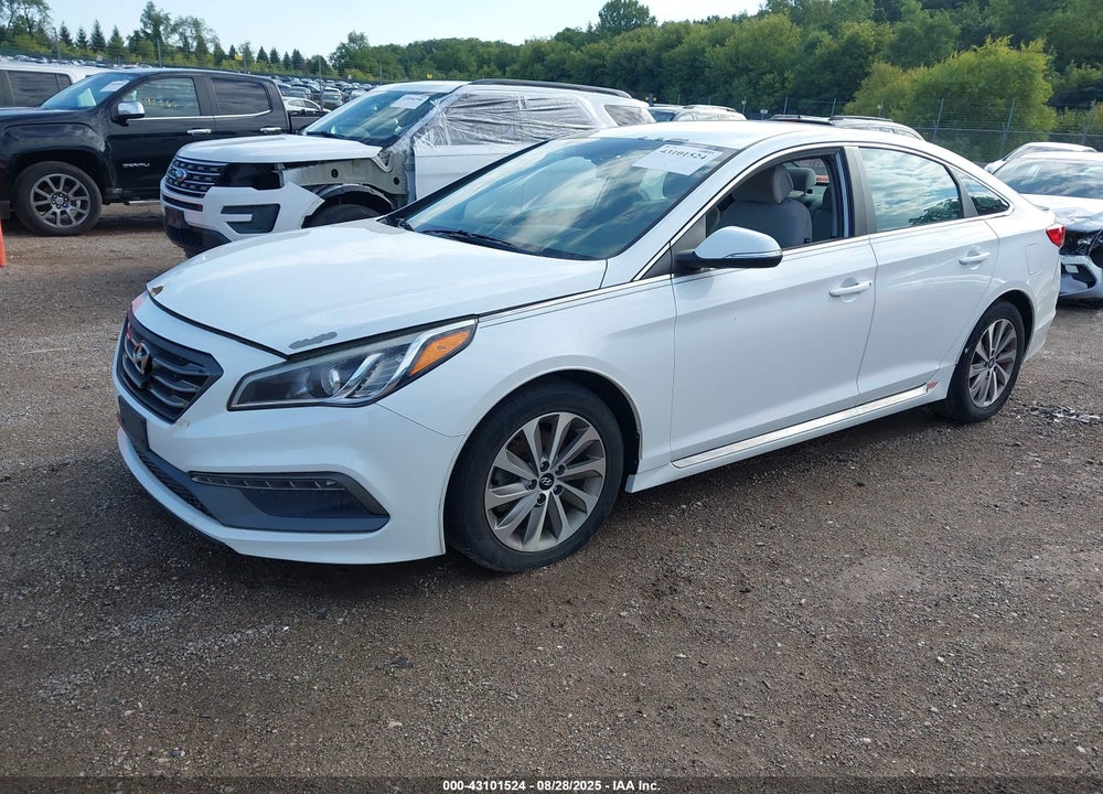 2015 HYUNDAI SONATA VIN: 5NPE34AF6FH032373