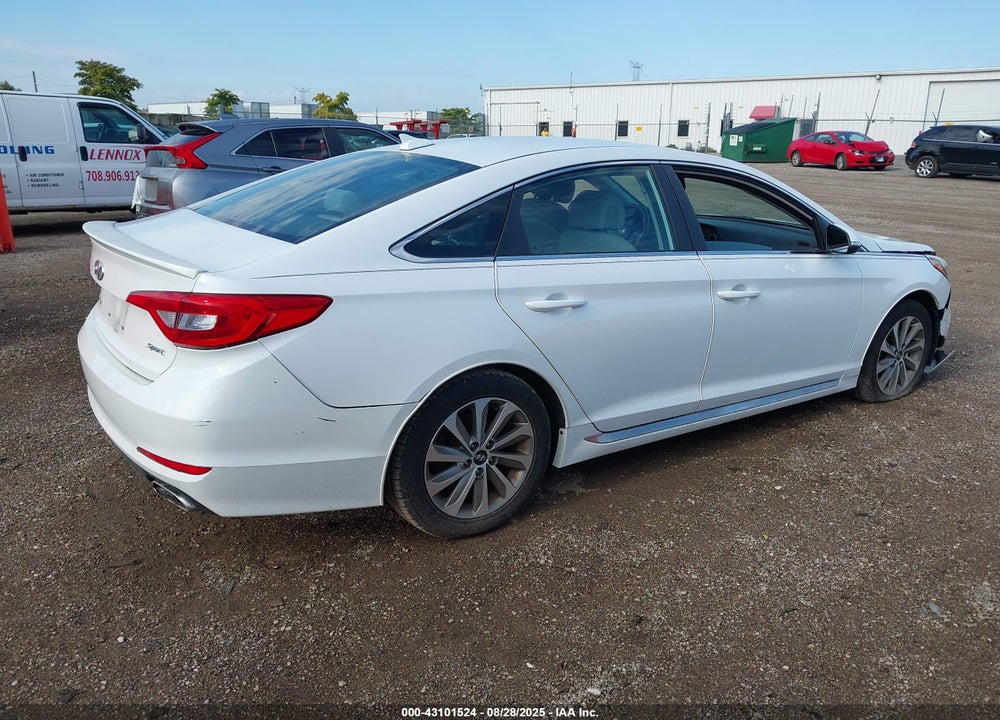 2015 HYUNDAI SONATA VIN: 5NPE34AF6FH032373