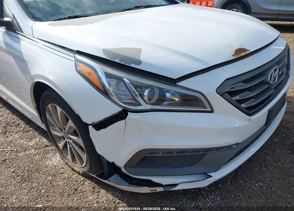 2015 HYUNDAI SONATA VIN: 5NPE34AF6FH032373