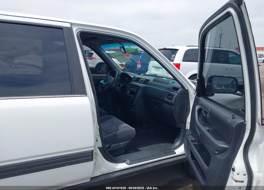 2000 HONDA CR-V EX VIN: JHLRD186XYS002190