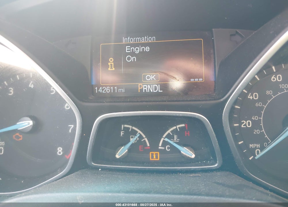 2016 FORD FOCUS VIN: 1FADP3E27GL311125