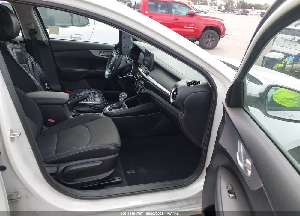 2024 KIA FORTE VIN: 3KPF24AD9RE777262