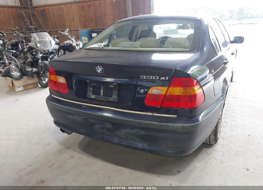 2003 BMW 330XI VIN: WBAEW534X3PG23783