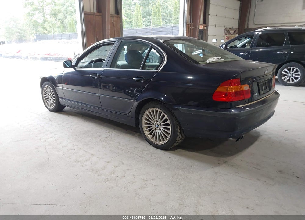 2003 BMW 330XI VIN: WBAEW534X3PG23783